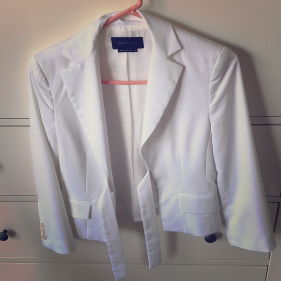 BCBGMaxAzria Jackets & Blazers - BCBG blazer - XS, white, 3/4 length sleeve